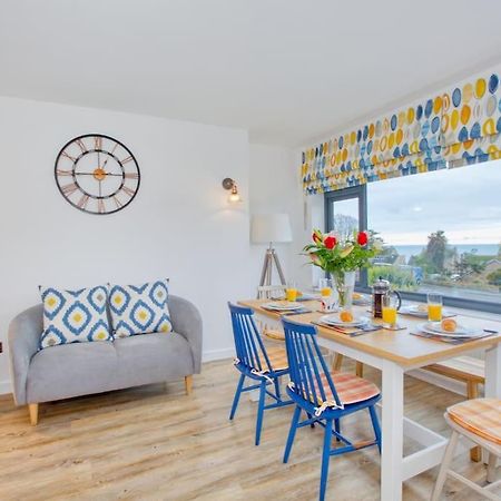 Lovely Holiday Home In Lyme Regis - Sleeps 8 Экстерьер фото